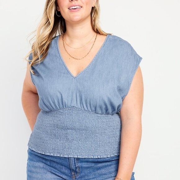 Waist-defined smocked sleeveless top, NWOT, size L - Picture 9 of 11